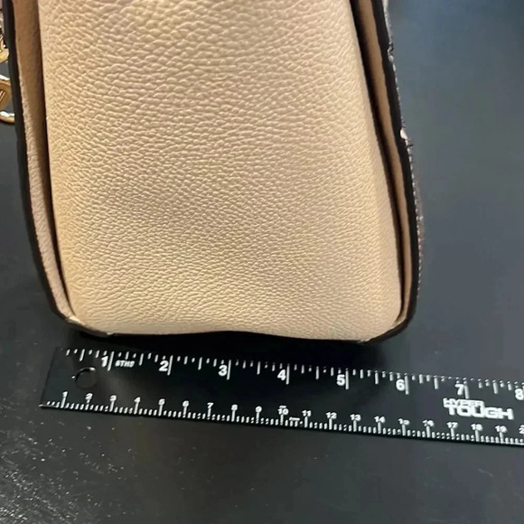 NWT Michael Kors Daria Buff Leather Diamond Pattern Large Satchel Bag Purse - Picture 14 of 16